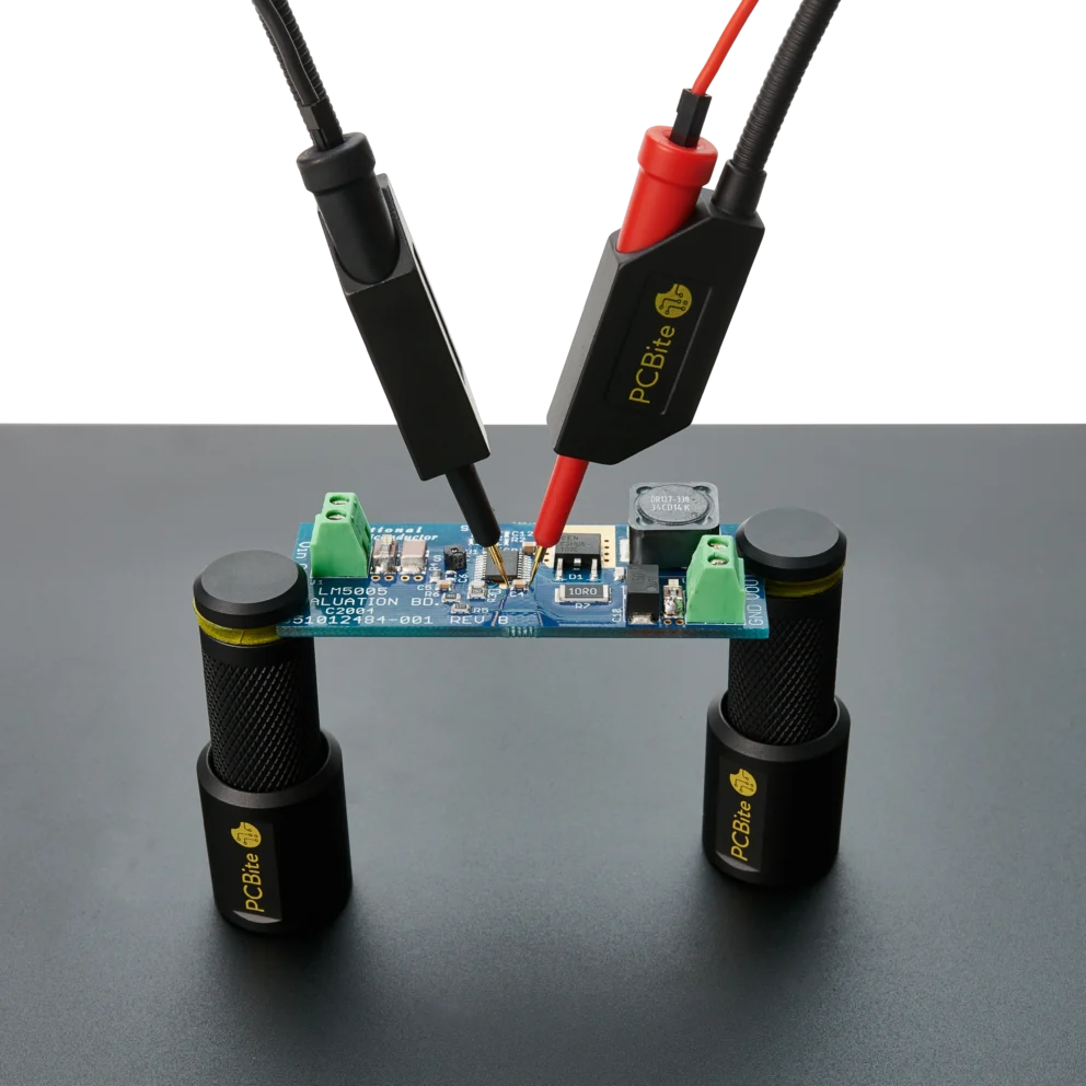 Handsfree measuring with two SQ10 probes on small component on PCB held by PCB holders (PCBITE-6011)