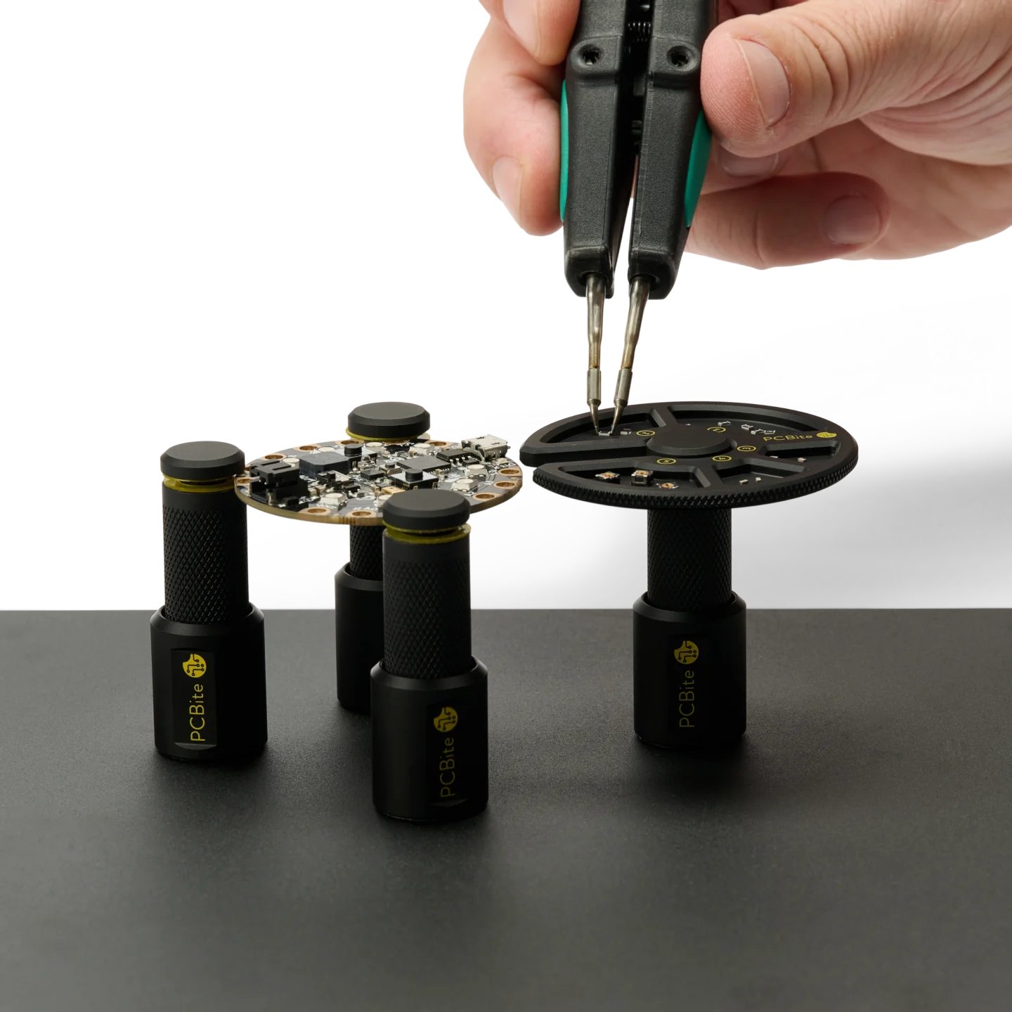 Aluminium component tray enables picking components with a hot soldering tweezer (PCBITE-7029)